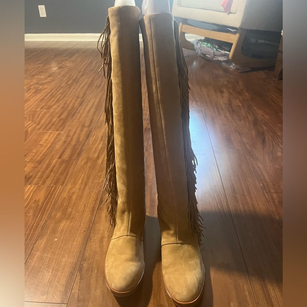 Sam Edelman flat fringe tan boots